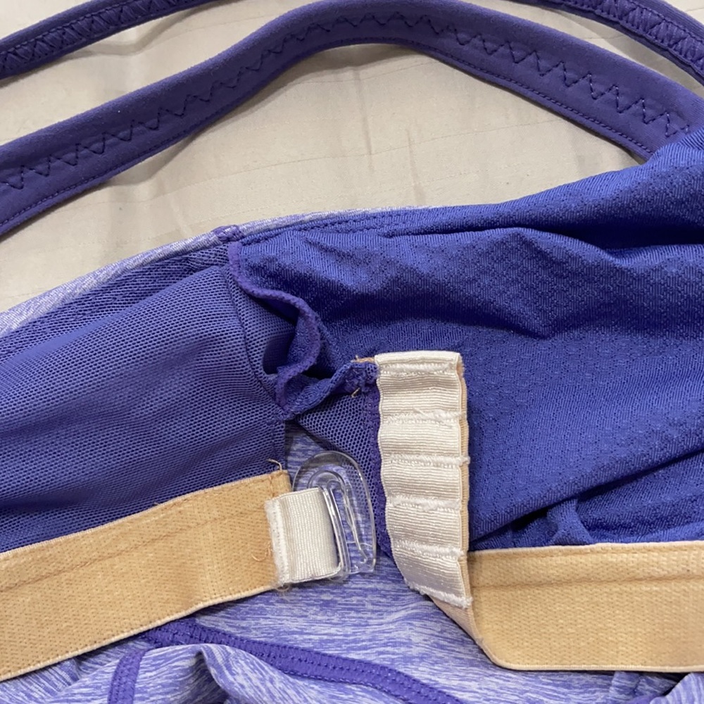 Lululemon Active Strength Tank size 6 - Picture 4 of 9